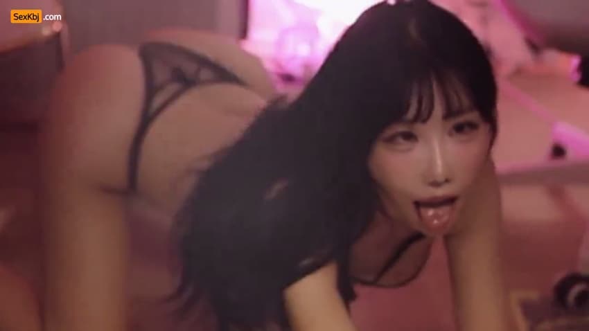 KBJ25011440_rmrm1813_sexkbj